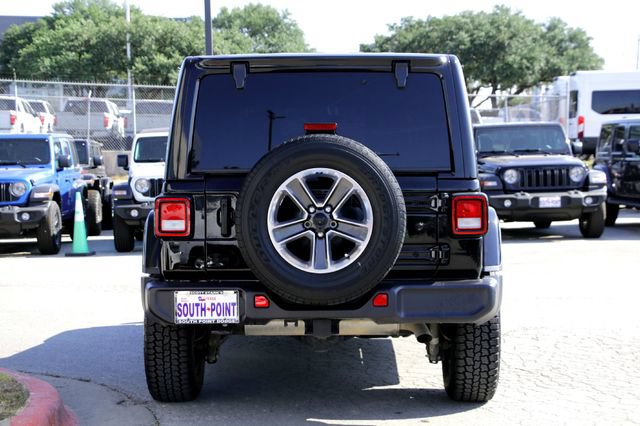 Used 2022 Jeep Wrangler Unlimited Sahara AWD/4WD image 6