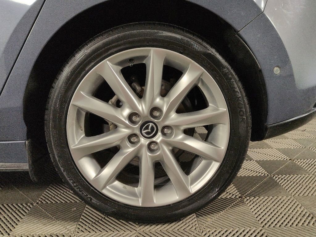 Used 2021 MAZDA MAZDA3 Hatchback w/Premium Plus Pkg AWD/4WD image 11