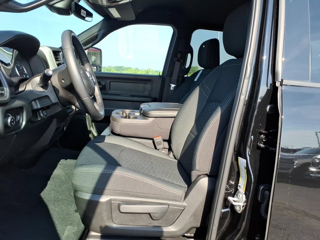 New 2026 RAM 2500 Tradesman AWD/4WD image 13