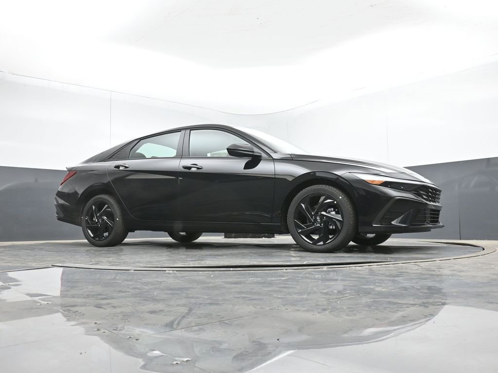 New 2026 Hyundai Elantra Sport image 15