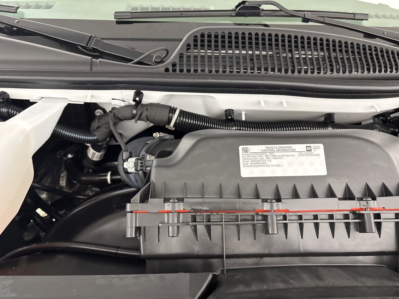 Used 2024 GMC Savana 2500 w/ Driver Convenience Package image 22