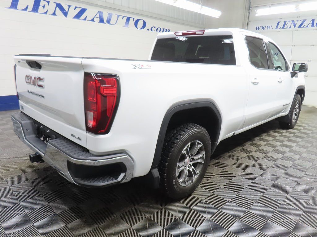 Used 2024 GMC Sierra 1500 SLE w/ X31 Off-Road Package image 4