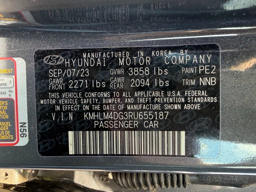 Used 2024 Hyundai Elantra SEL FWD image 32