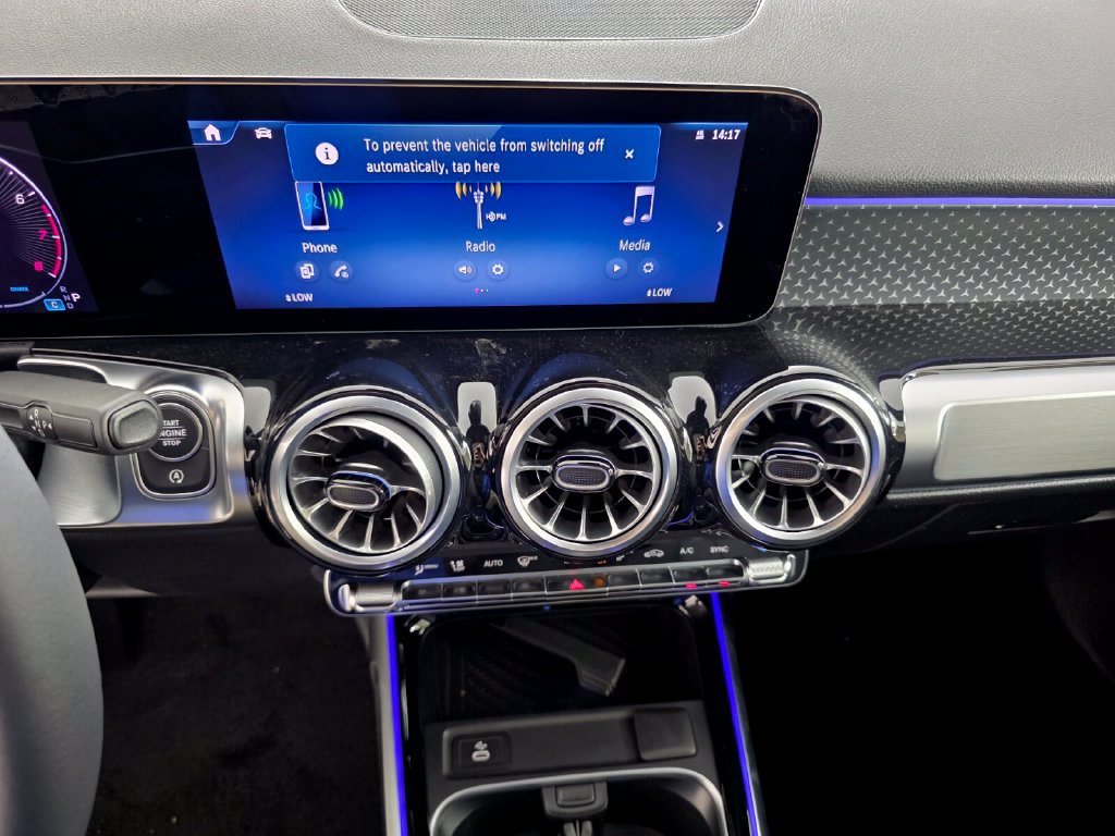 New 2026 Mercedes-Benz GLB 250 image 14