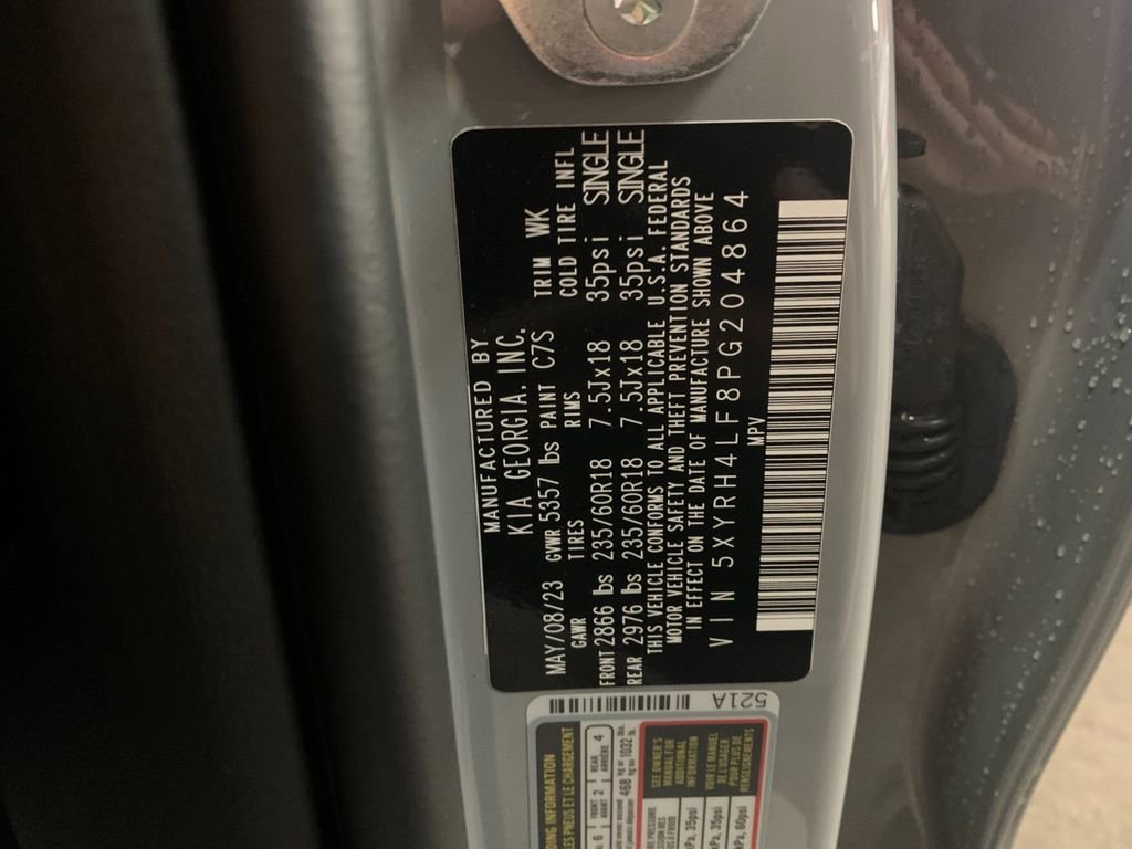 Used 2023 Kia Sorento EX w/ Panoramic Sunroof Package FWD image 36