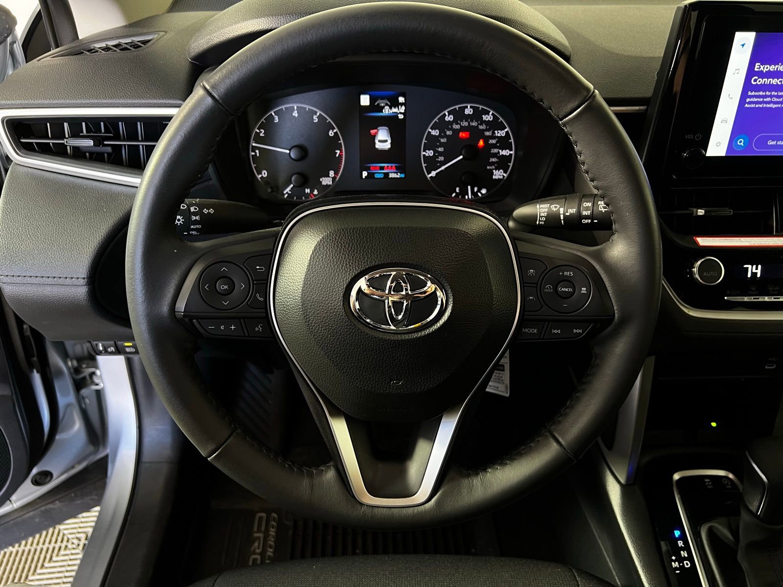 Certified 2024 Toyota Corolla Cross LE image 9