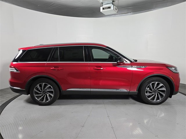 New 2025 Lincoln Aviator Premiere image 3