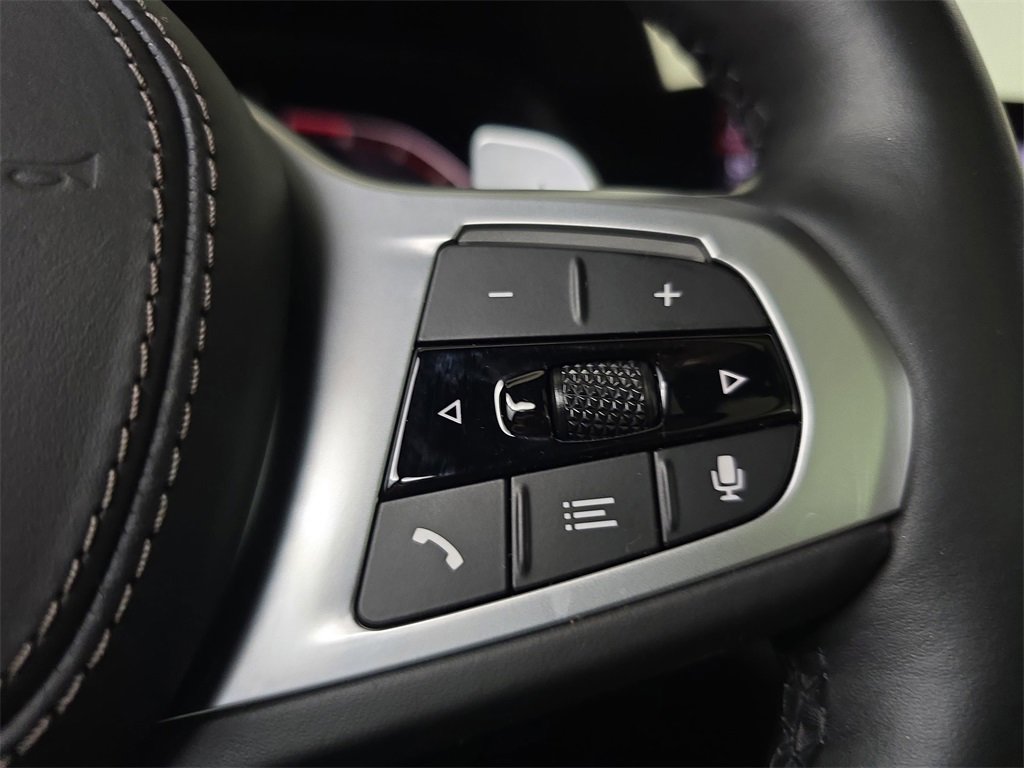 Used 2019 BMW X7 xDrive50i w/ M Sport Package image 22