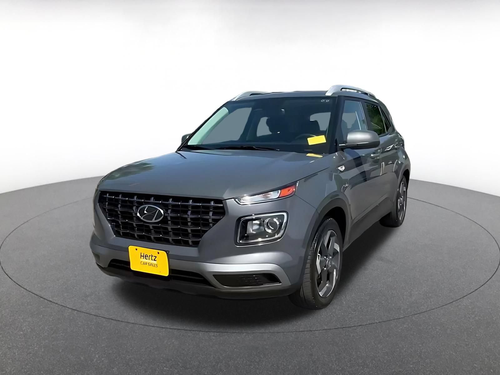 Used 2026 Hyundai Venue SEL FWD image 6