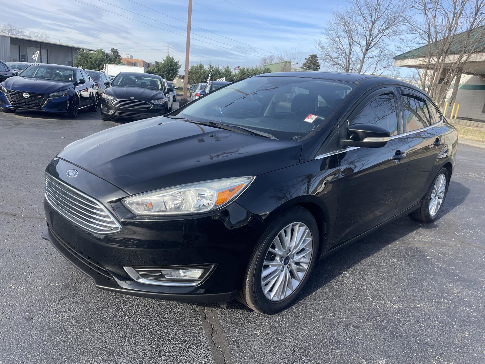 Used 2018 Ford Focus Titanium w/ Titanium Technology Package image 2