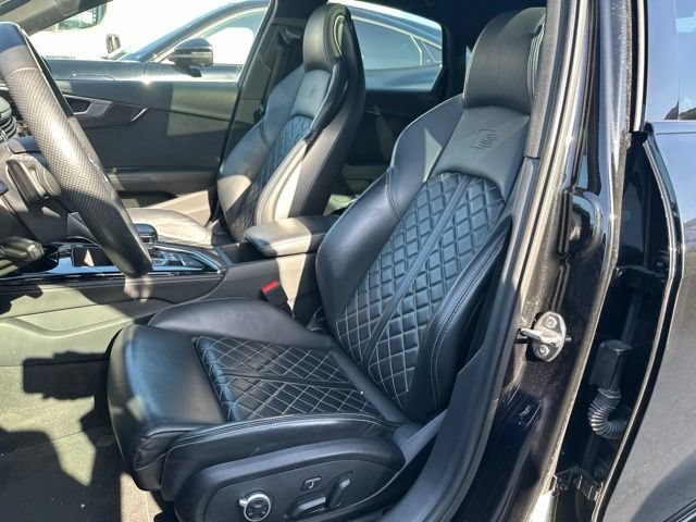 Used 2023 Audi S4 Premium Plus w/ Premium Plus Package AWD/4WD image 14