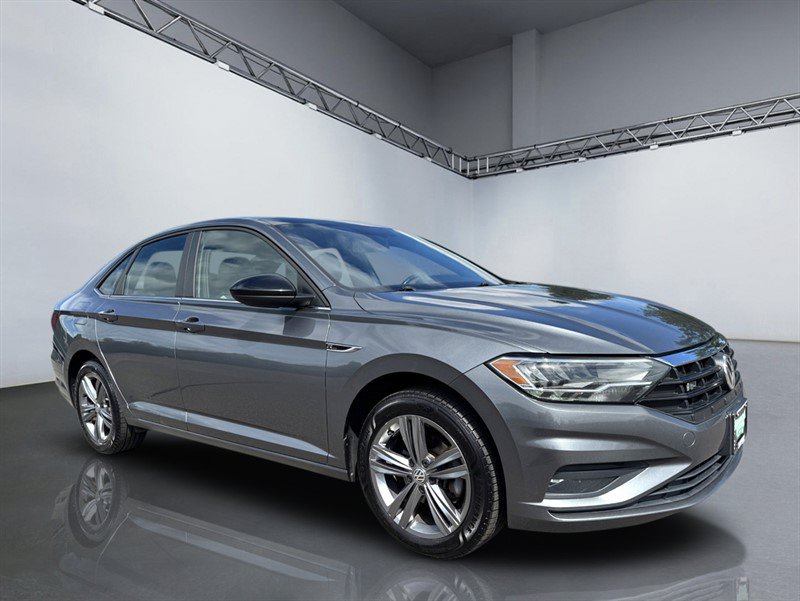 Used 2019 Volkswagen Jetta R-Line w/ R-Line Cold Weather Package FWD image 9