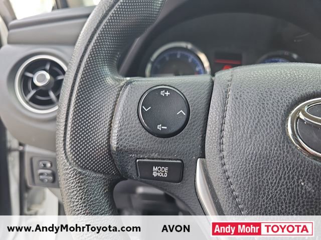 Used 2017 Toyota Corolla LE FWD image 14