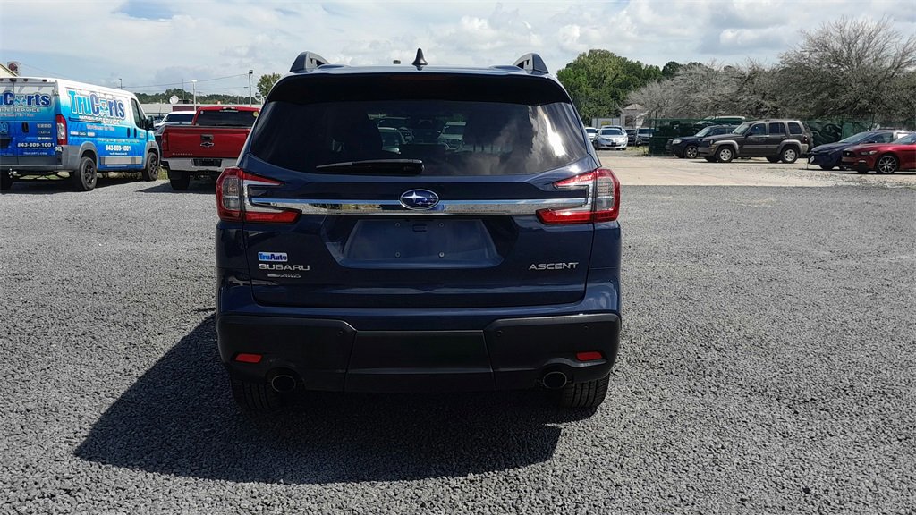 Used 2023 Subaru Ascent Premium w/ Convenience Package image 5