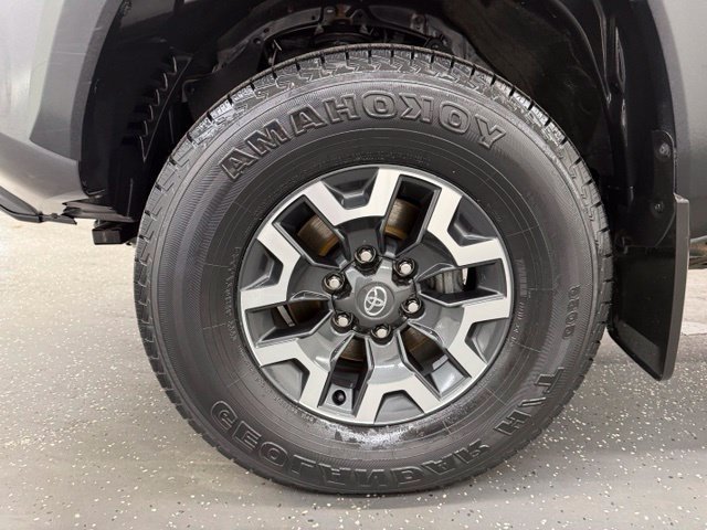 Used 2023 Toyota Tacoma TRD Off-Road AWD/4WD image 22