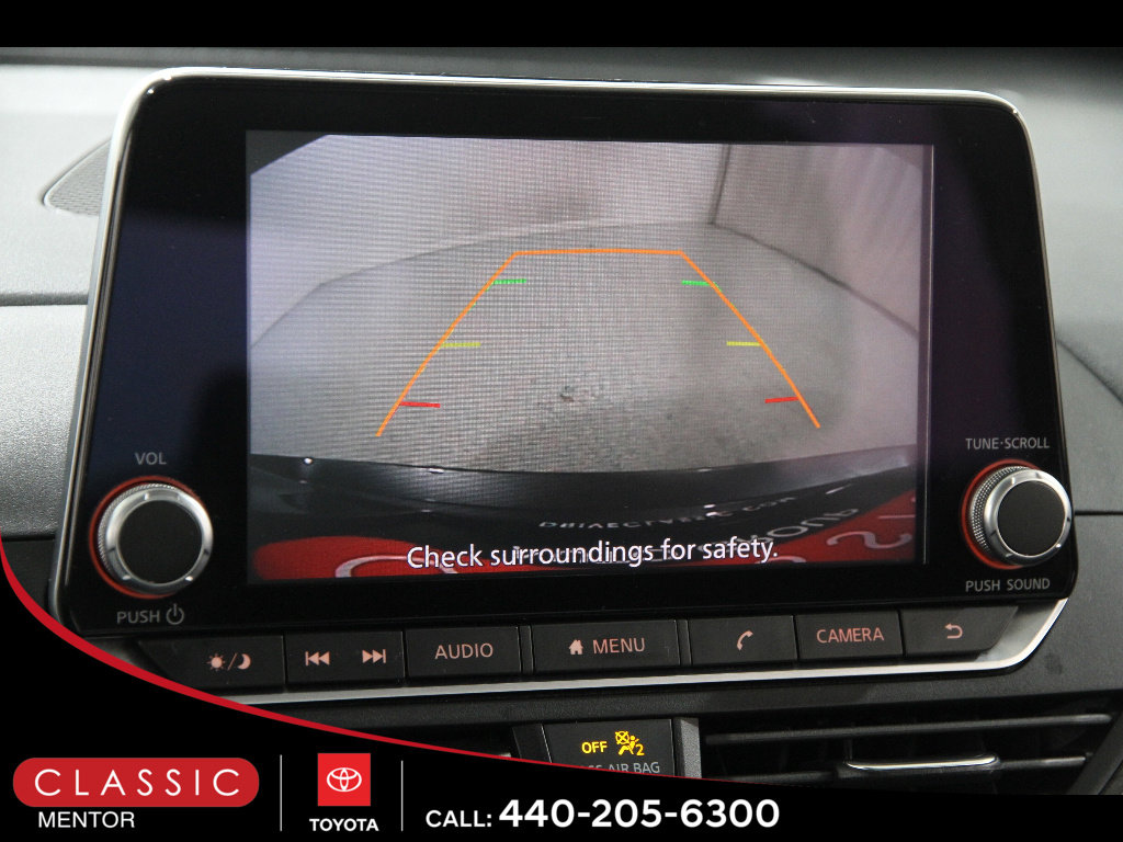 Used 2024 Nissan Altima 2.5 SV image 12