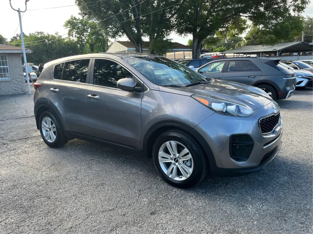 Used 2019 Kia Sportage LX FWD image 3