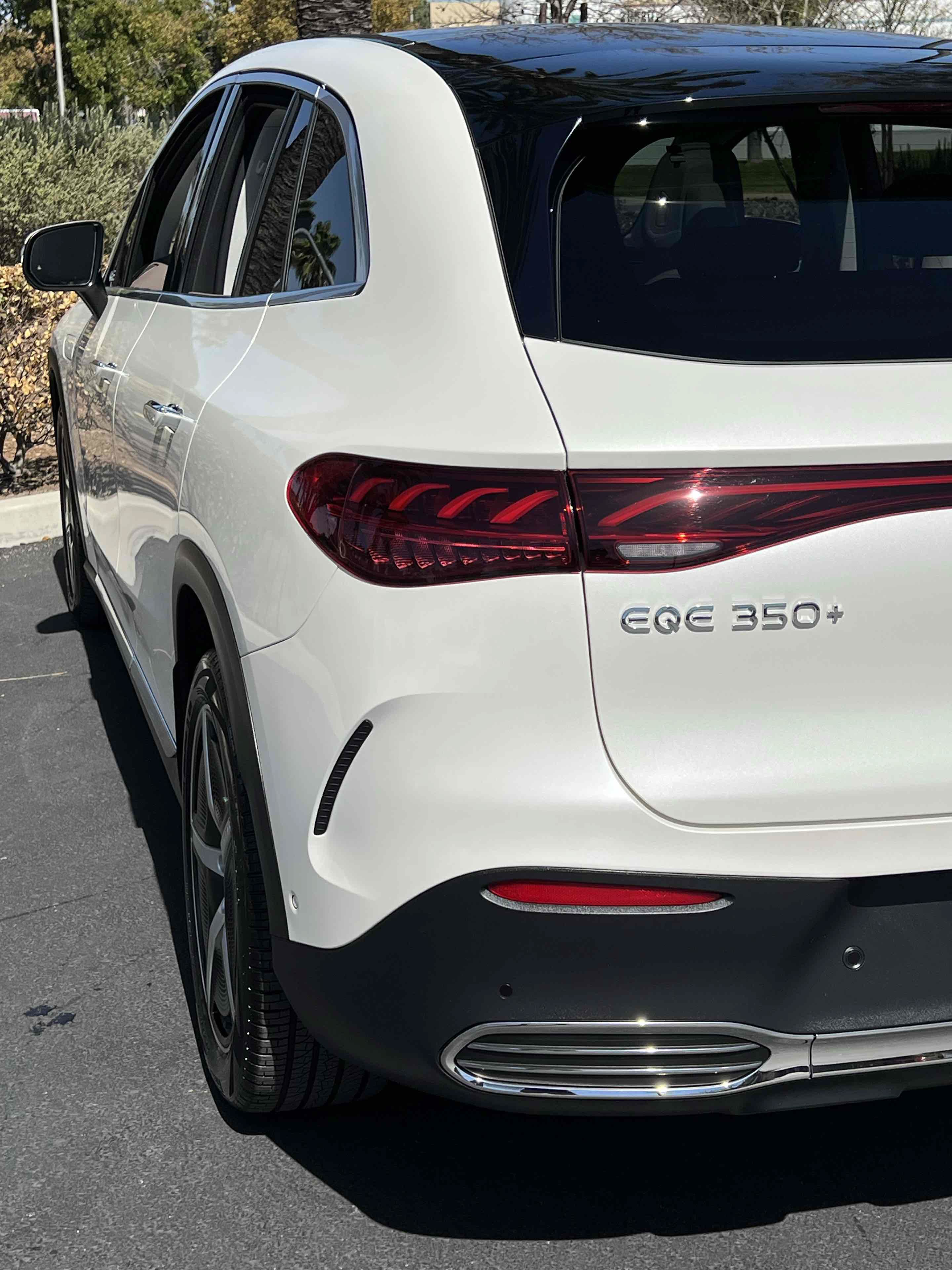 Used 2023 Mercedes-Benz EQE 350+ SUV w/ AMG Line Exterior Package image 50