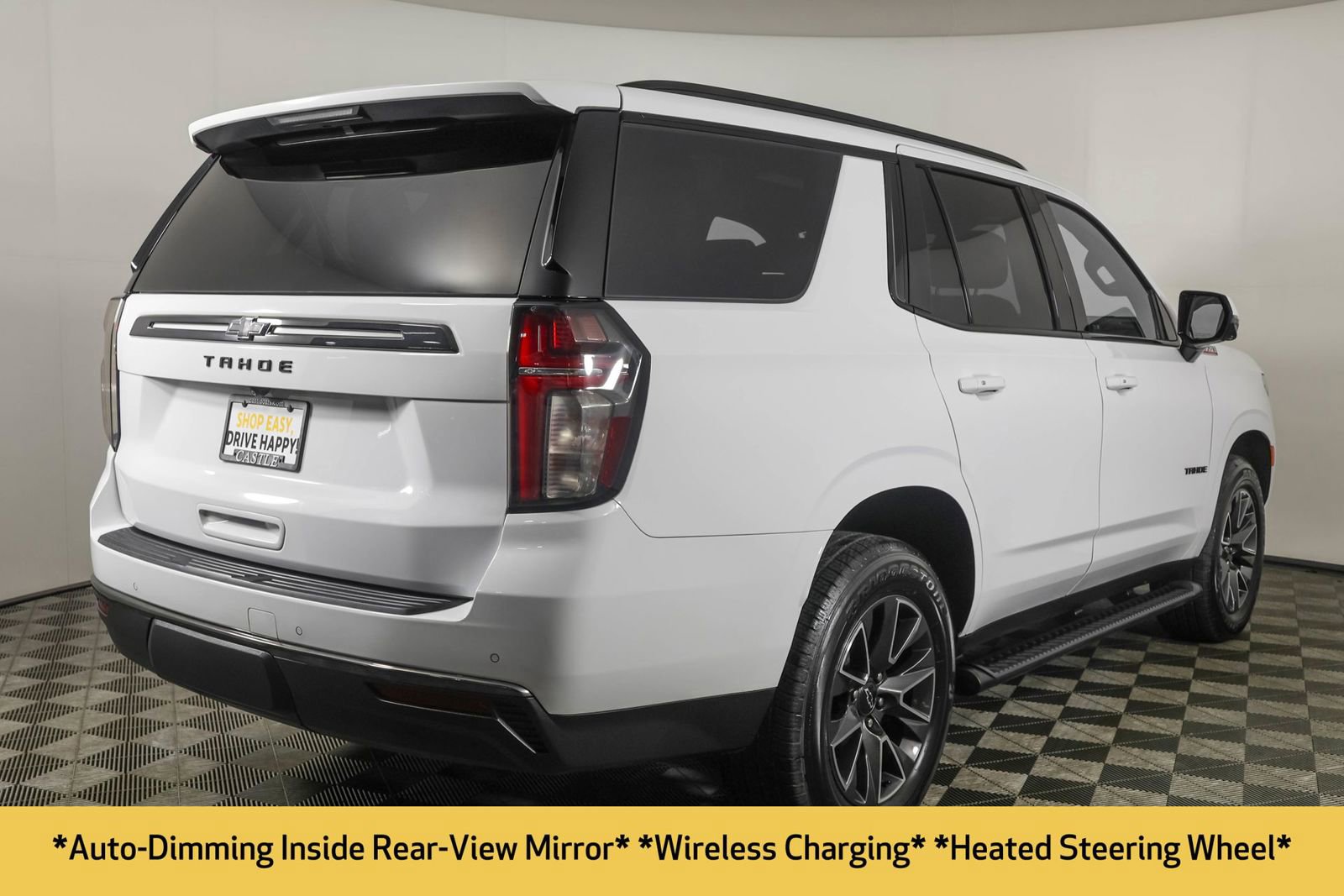 Used 2022 Chevrolet Tahoe Z71 w/ Luxury Package AWD/4WD image 20