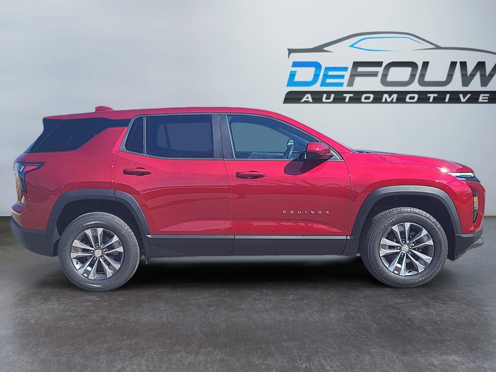 New 2026 Chevrolet Equinox LT FWD image 2
