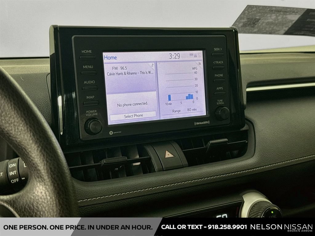 Used 2020 Toyota RAV4 XLE FWD image 14
