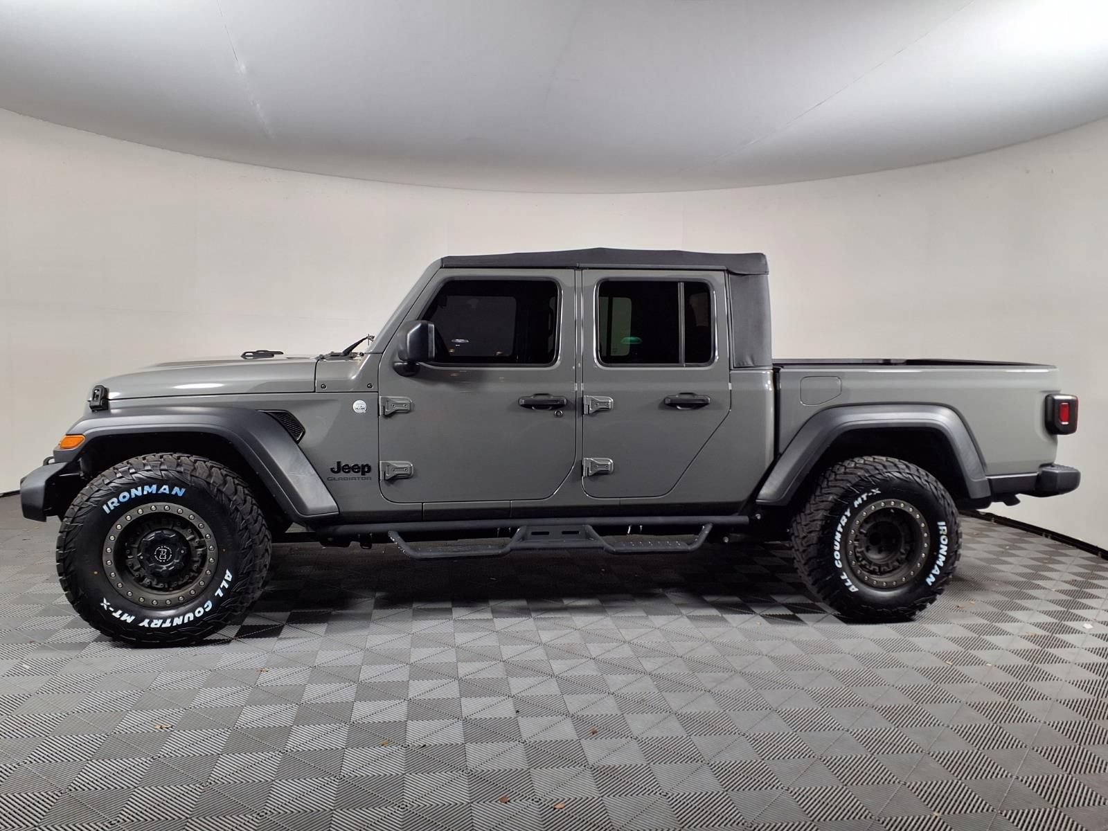Used 2020 Jeep Gladiator Sport w/ Trailer Tow Package AWD/4WD image 4
