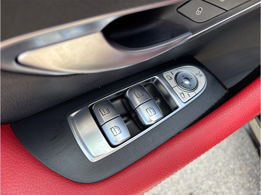 Used 2022 Mercedes-Benz E 450 Coupe image 25