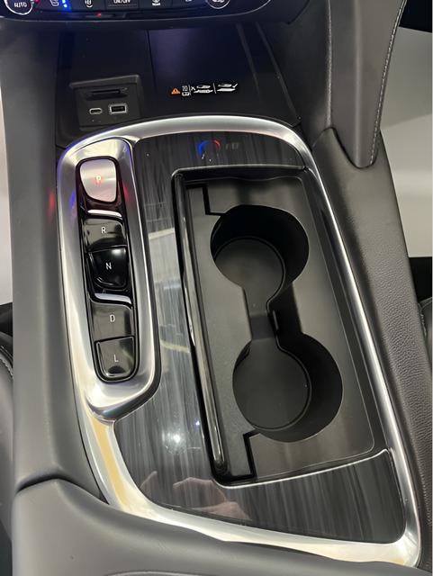 Used 2024 Buick Enclave Premium image 17