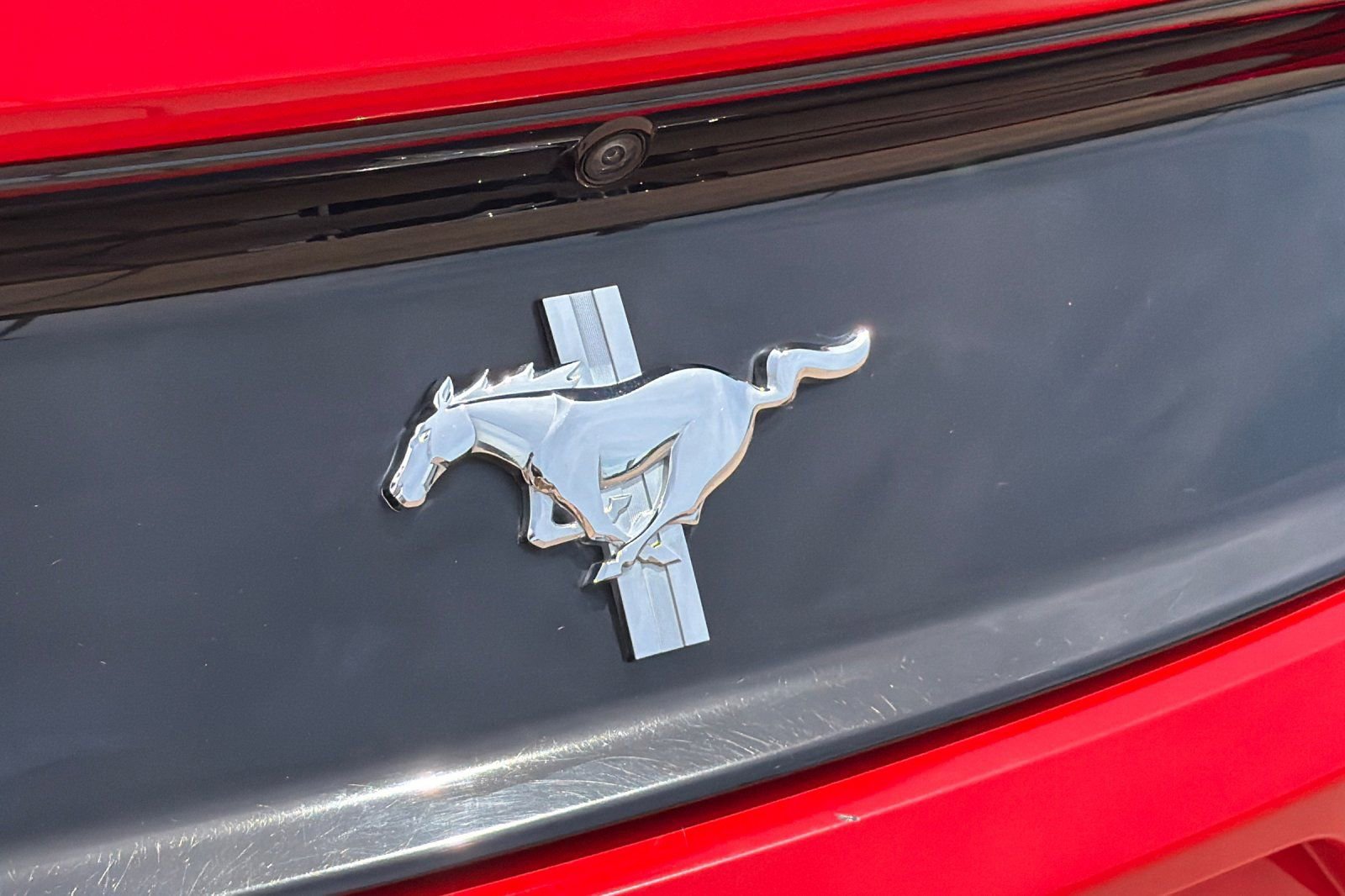 Used 2017 Ford Mustang Coupe RWD image 32