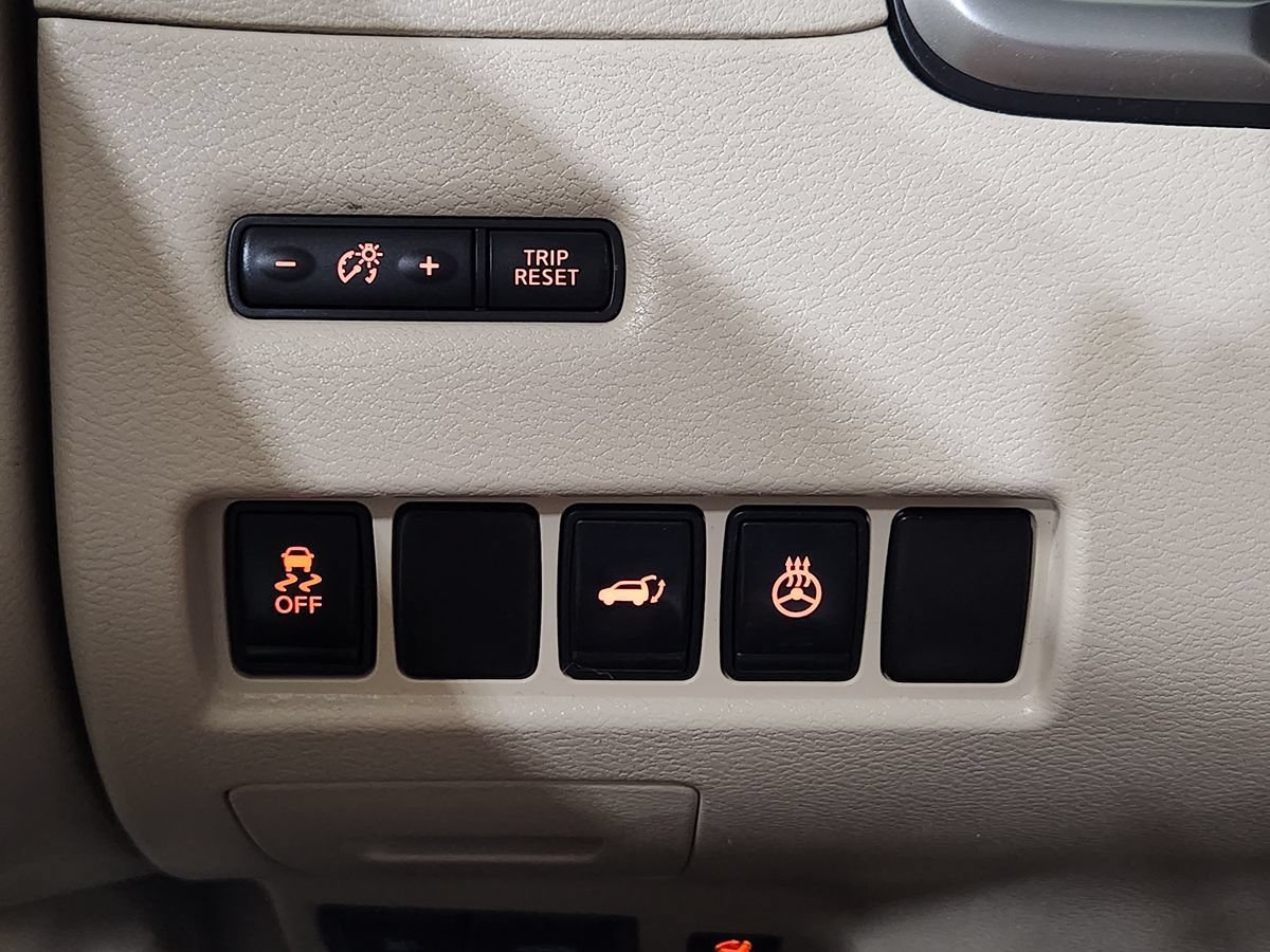 Used 2015 Nissan Murano Platinum w/ Platinum Technology Package FWD image 38