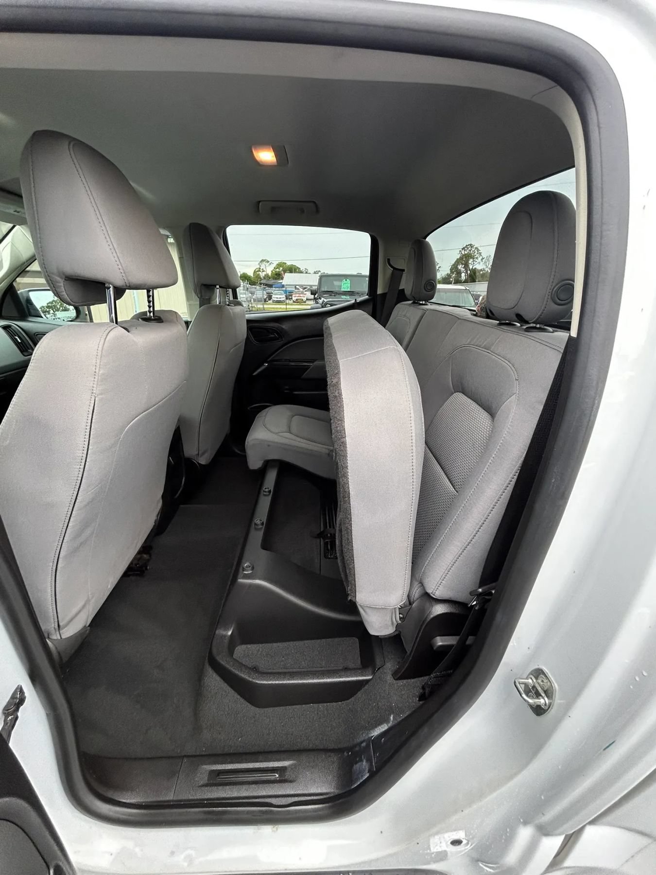 Used 2021 Chevrolet Colorado W/T w/ Custom Special Edition RWD image 22