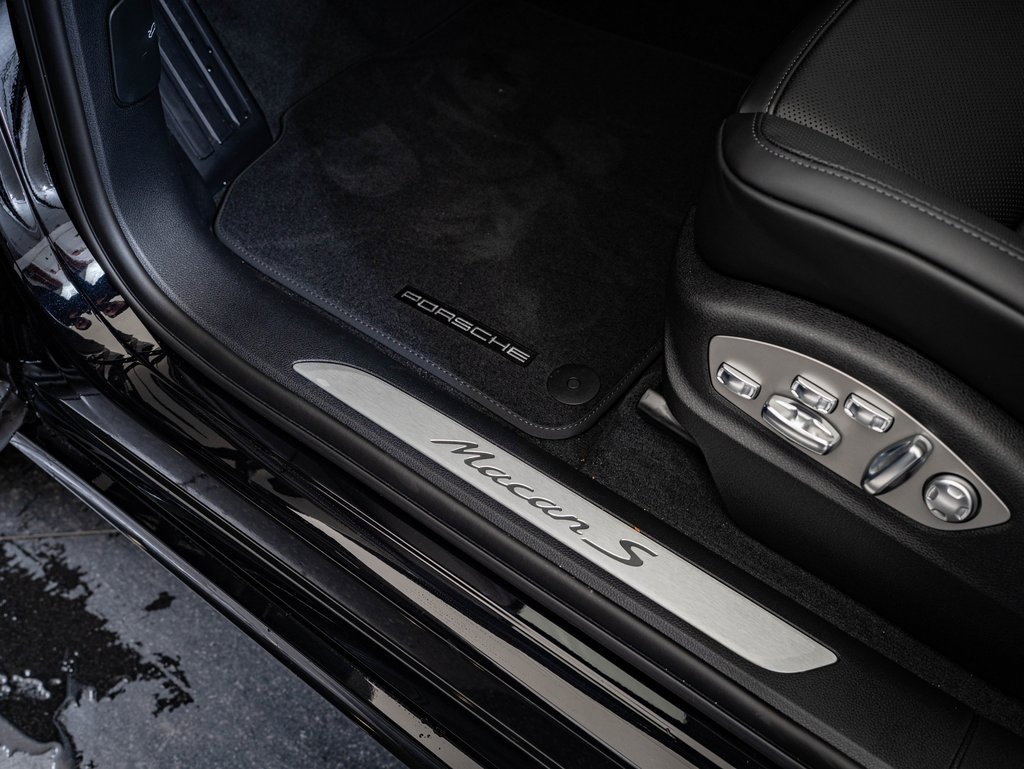 New 2026 Porsche Macan S image 43
