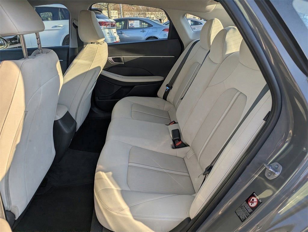 Used 2023 Hyundai Sonata SE image 15