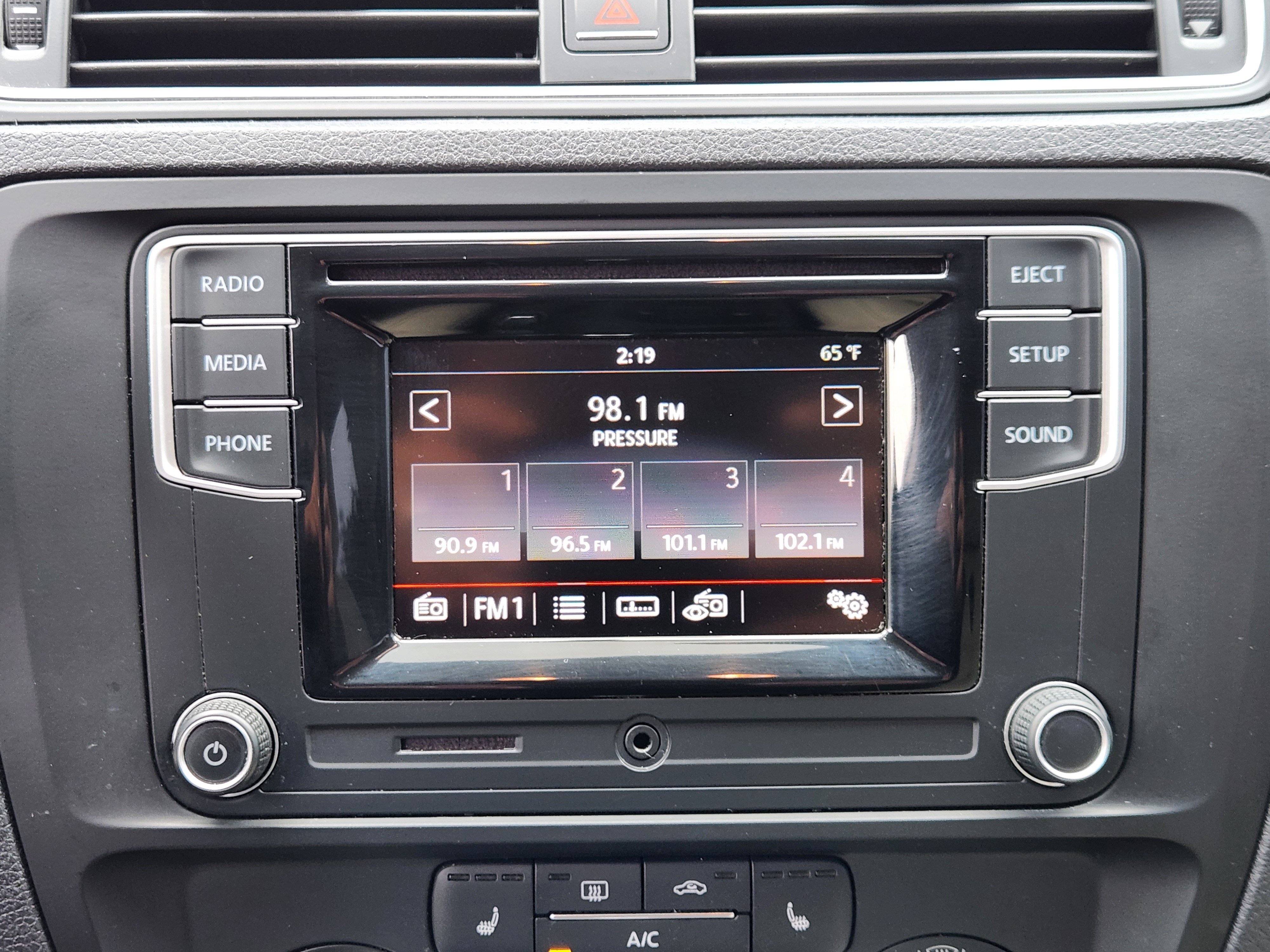 Used 2018 Volkswagen Jetta Wolfsburg Edition FWD image 11