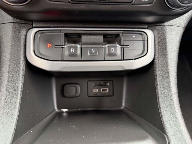 Used 2023 GMC Acadia SLT AWD/4WD image 24