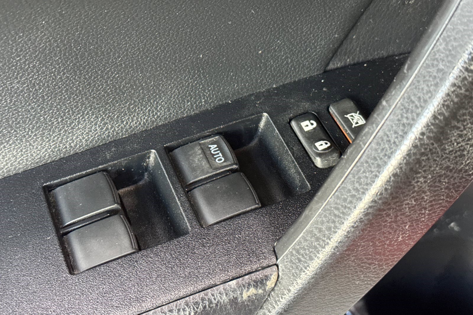 Used 2014 Toyota Corolla S FWD image 13