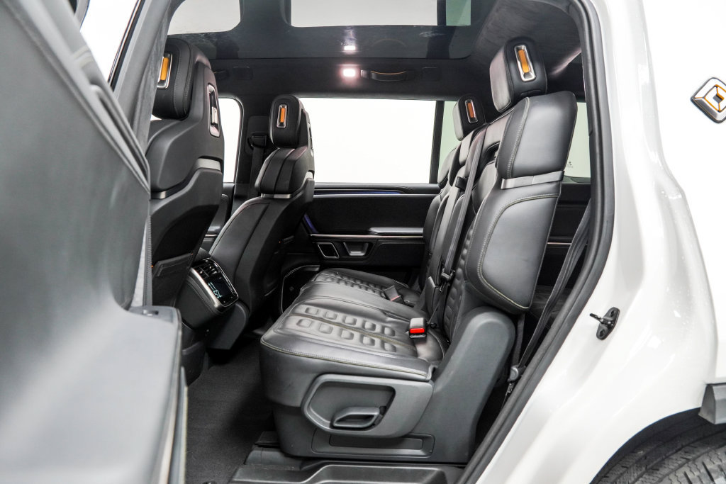 Used 2023 Rivian R1S Adventure Quad AWD/4WD image 19