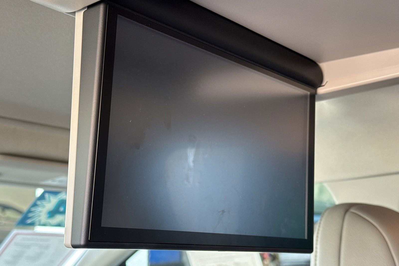 Used 2024 Toyota Sienna XLE w/ XLE Plus Package image 21