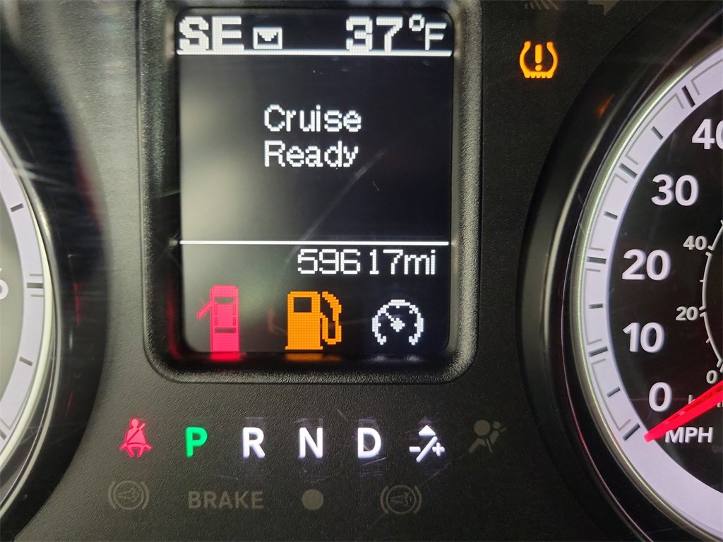 Used 2022 RAM 1500 Classic SLT image 24