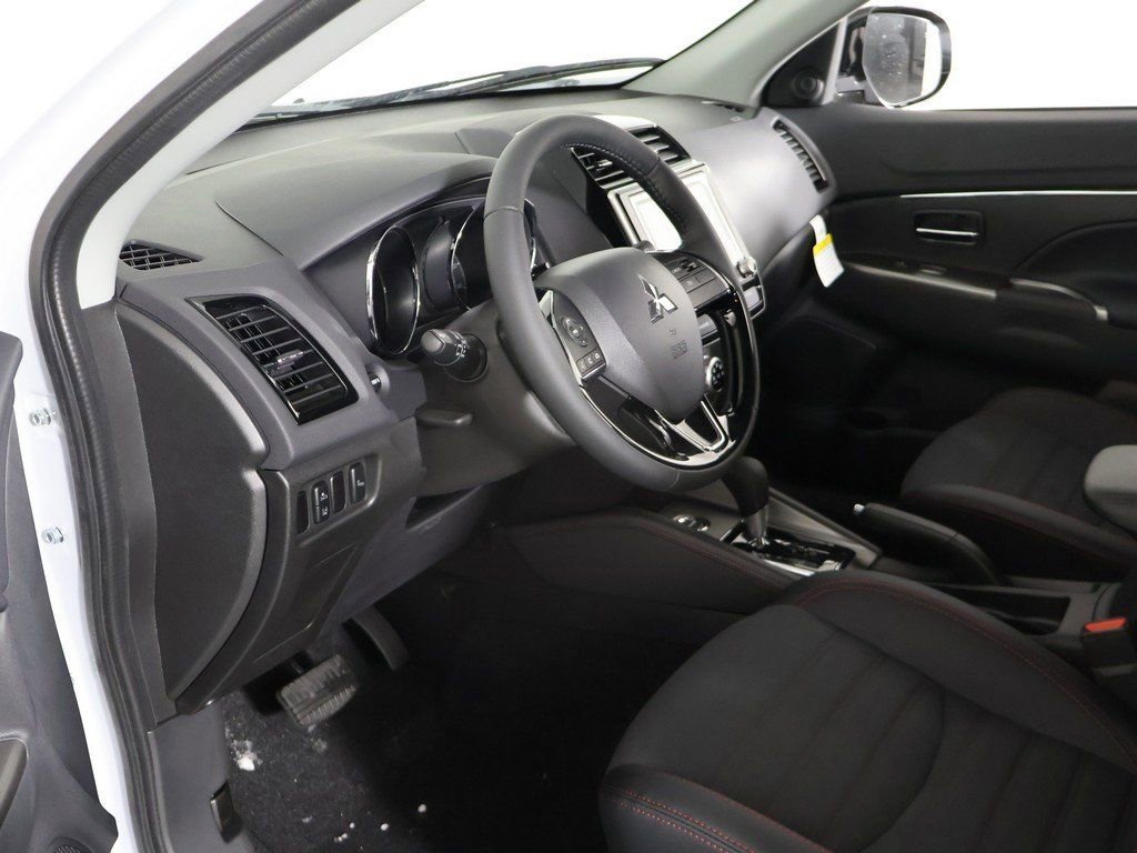 New 2026 Mitsubishi Outlander Sport SE AWD/4WD image 21