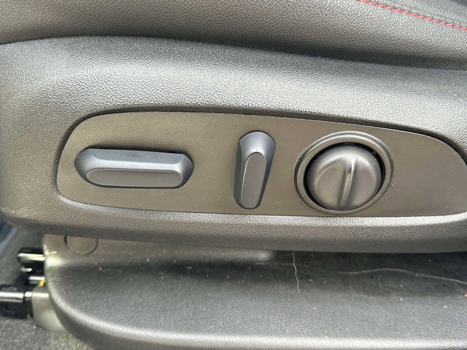 Certified 2023 Chevrolet Blazer RS image 23