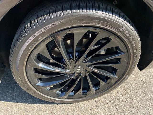 Certified 2025 Lincoln Aviator Reserve w/ Equipment Group 201A AWD/4WD image 12