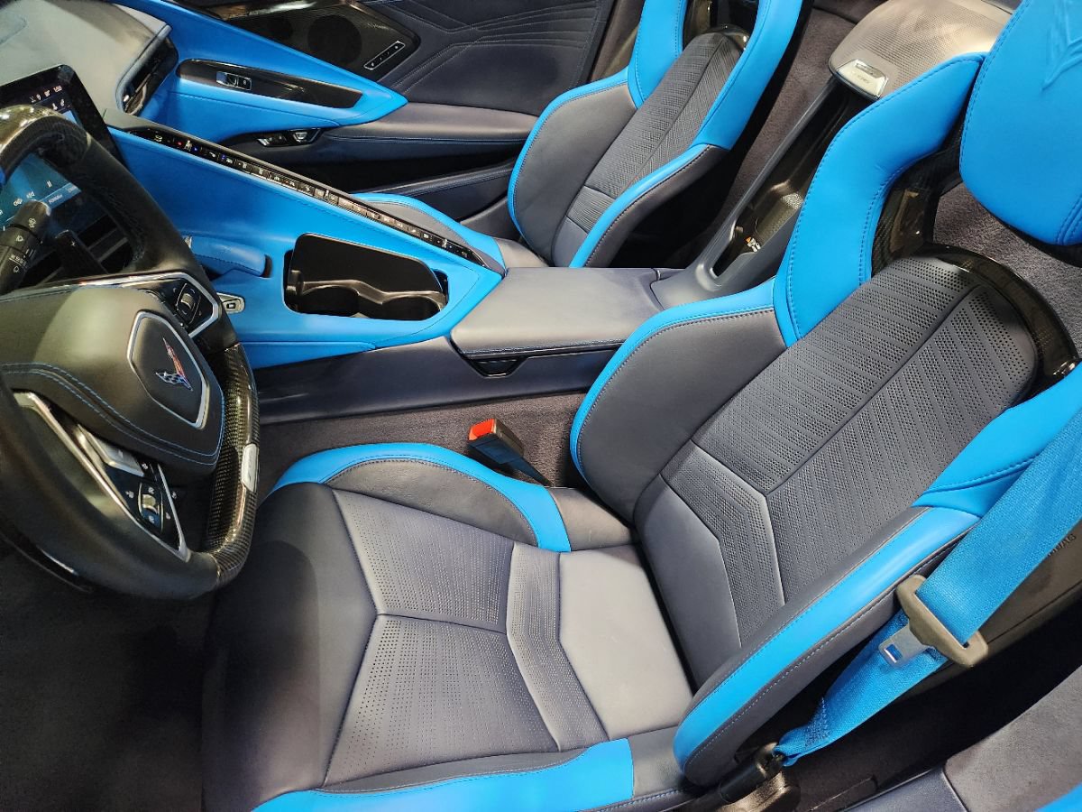 Used 2024 Chevrolet Corvette Z06 w/ Stealth Interior Trim Package RWD image 22