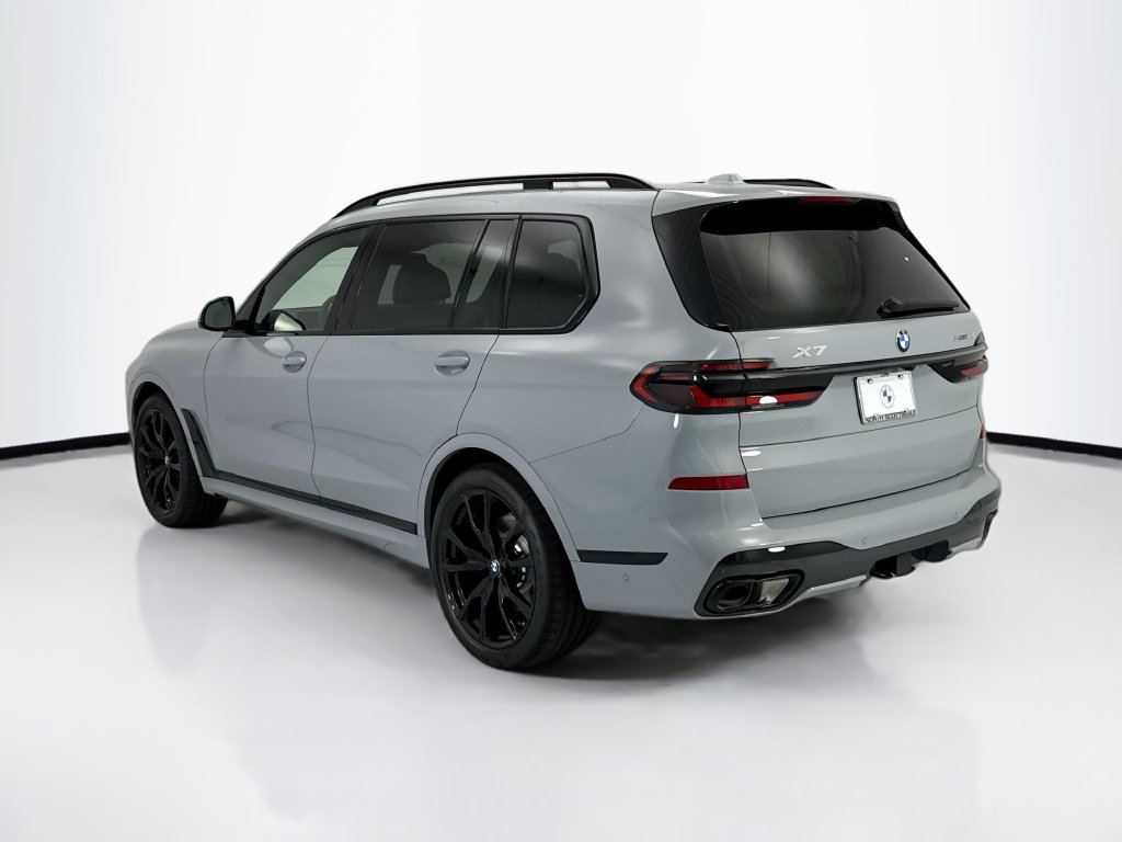 Used 2027 BMW X7 xDrive40i w/ Executive Package AWD/4WD image 7