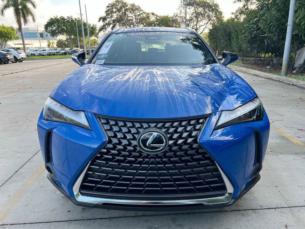 Certified 2025 Lexus UX 300h FWD w/ Accessory Package (Z2) image 2