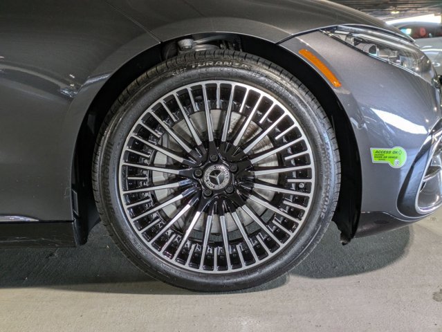 Certified 2023 Mercedes-Benz EQS 580 EQS 580 image 26