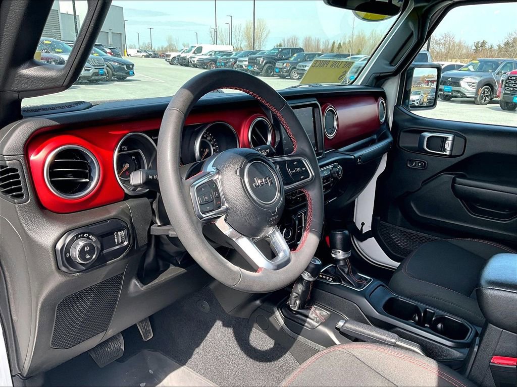 Used 2023 Jeep Gladiator Rubicon w/ Cold Weather Group image 8