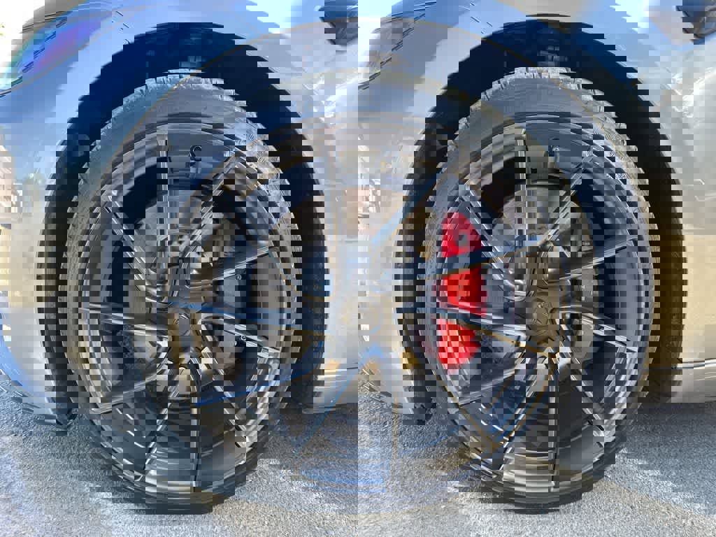 Used 2024 Tesla Model 3 Performance image 9