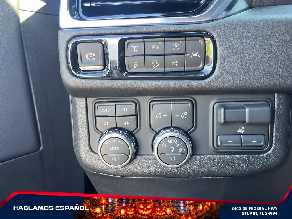 New 2026 GMC Yukon Denali w/ Denali Reserve Package AWD/4WD image 17