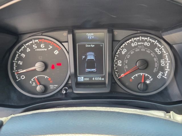 Used 2022 Toyota Tacoma SR w/ SR Convenience Package RWD image 19